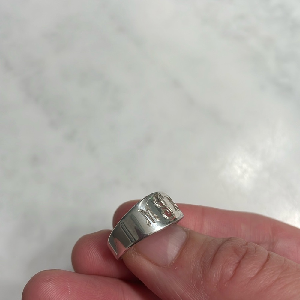 Size 5.5 Sterling Silver James Avery Ring